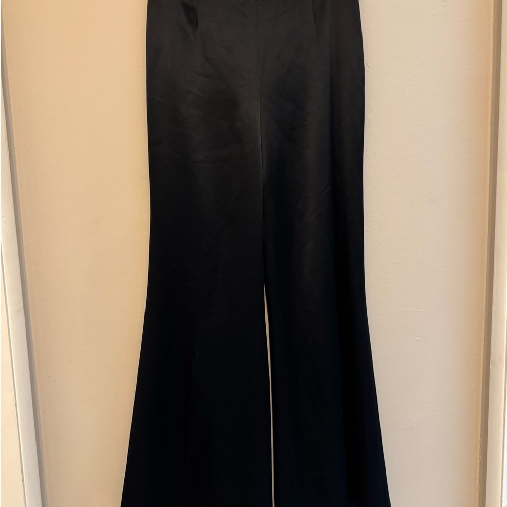 Elegant Black Wide-Leg Pants Size 8